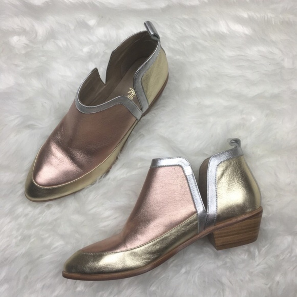 Laura Booties